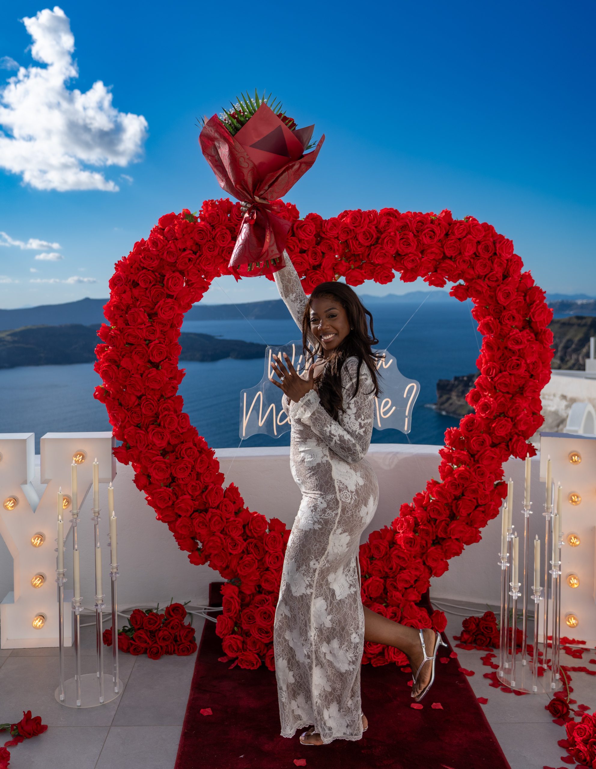 luxury-santorini-proposal-photographer-setup-roses-caldera-84